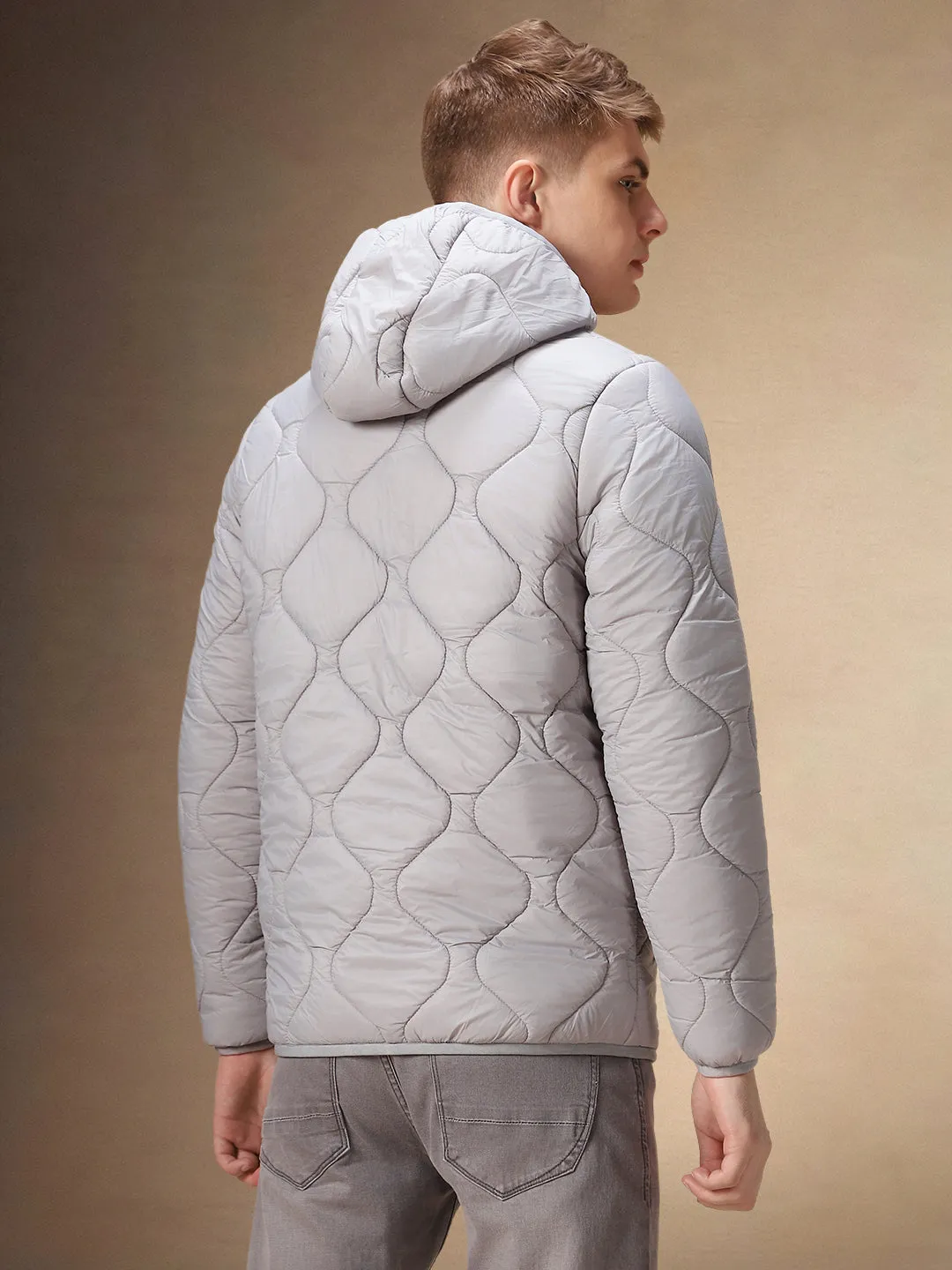 Men's Solid Grey Quilted Full Sleeves Hooded Puffer Jacket