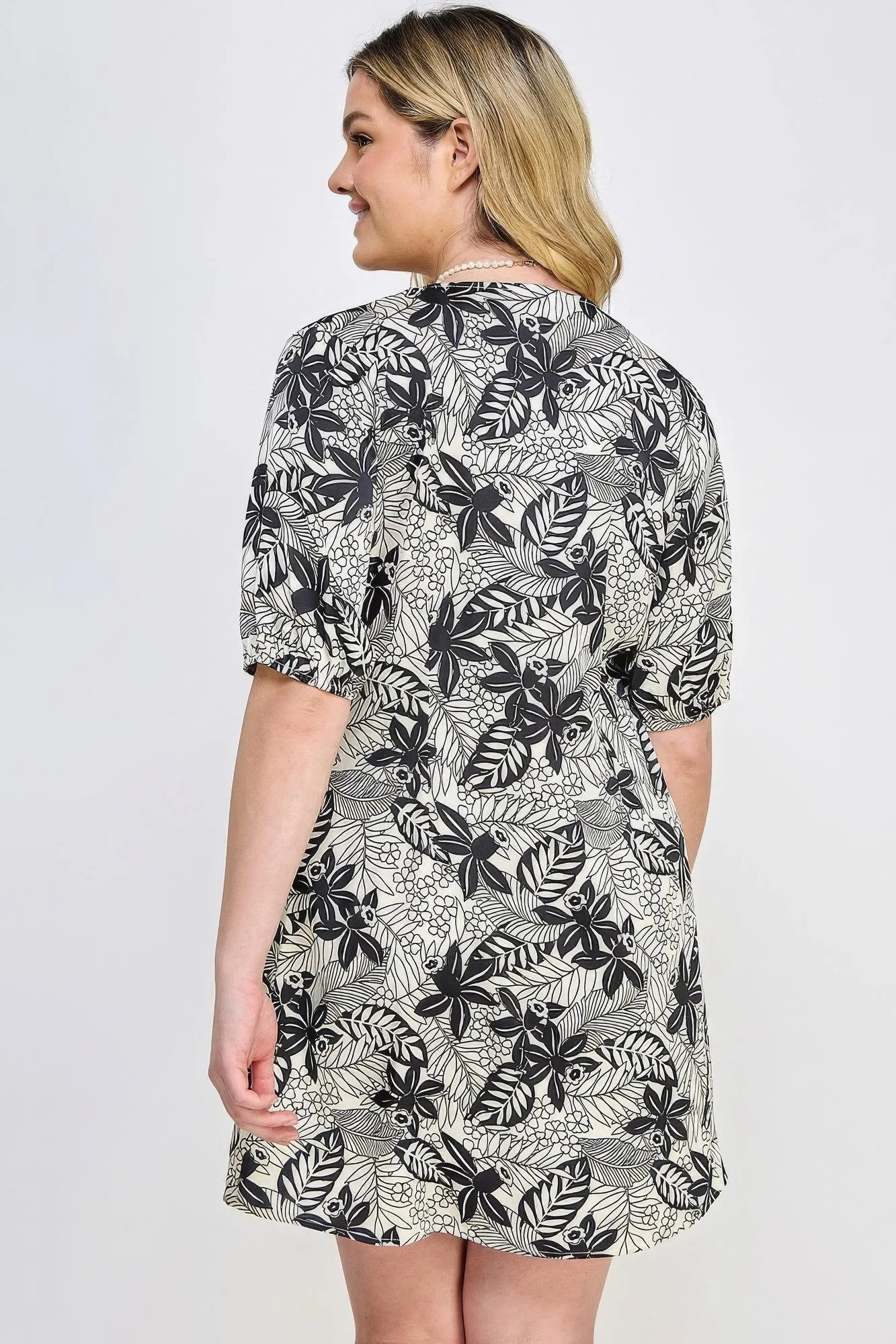 Stylish Plus Size Dress with Front Tie & Botanical Print